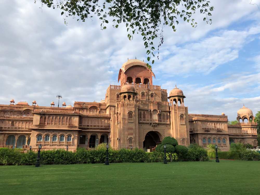 The_Laxmi_Niwas_Palace,_Bikaner,_Rajasthan