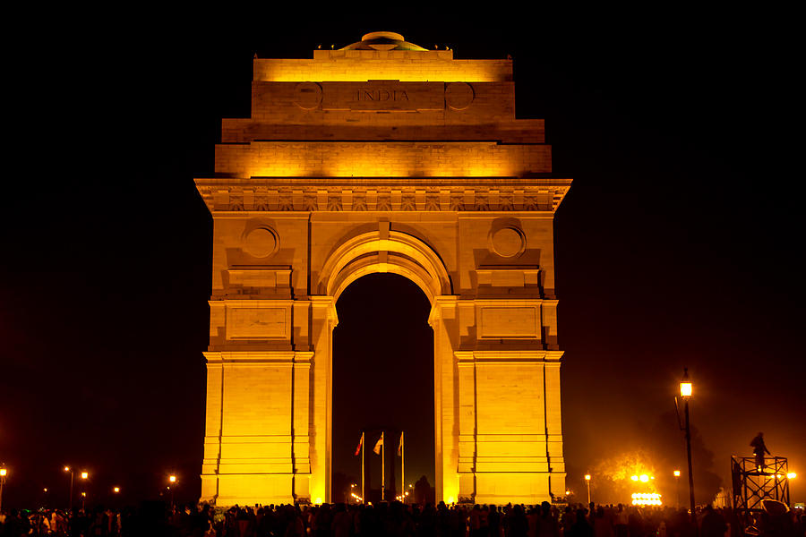 india-gate-at-night