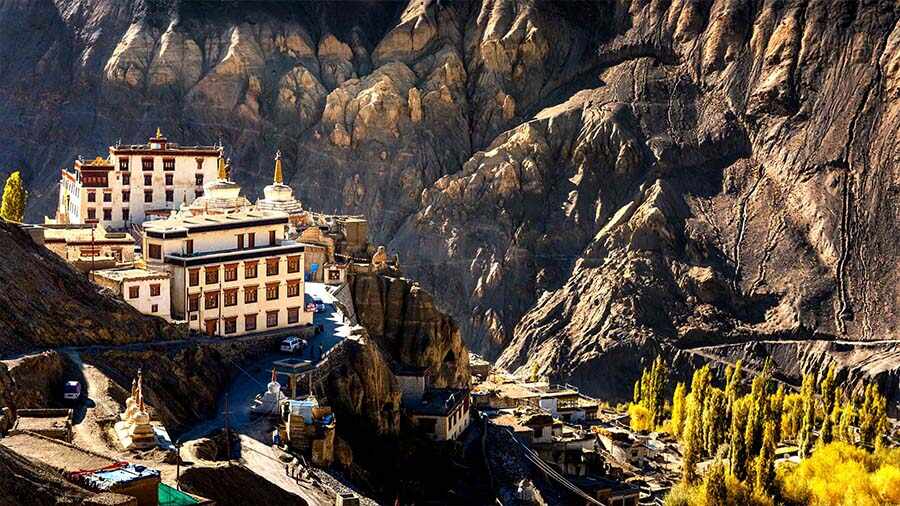 lamayuru-monastery-india